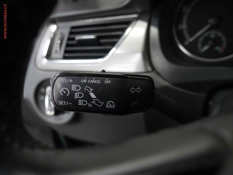 Škoda Rapid (2019) 1.0 TSi, 2.maj,ČR, Navi - fotka 14 z 19