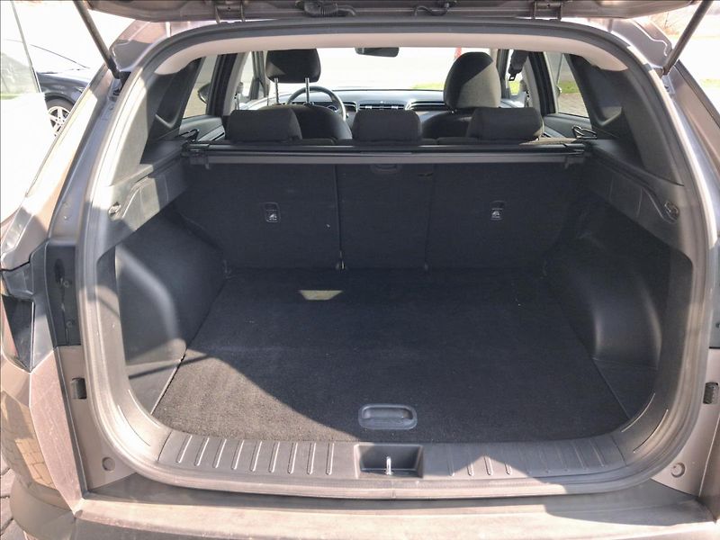 Hyundai Tucson 1,6 CRDi Smart - fotka 10 z 16
