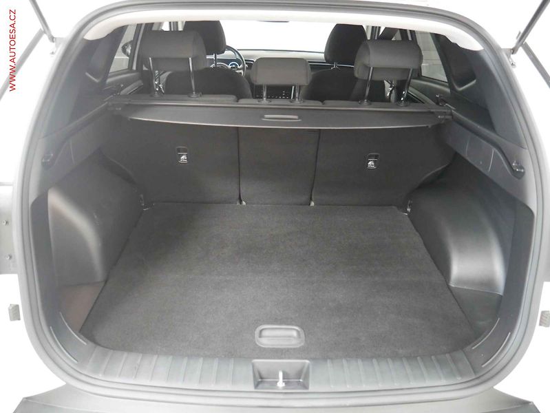 Hyundai Tucson (2023) 1.6 T-GDI, 1.maj,ČR, servis - fotka 7 z 25
