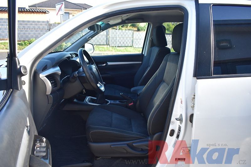 Toyota Hilux (2020) Active 2,4 D-4D  AWD - fotka 6 z 17