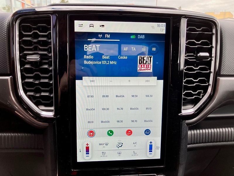 Ford Ranger (2025) XLT, Dvojkabina, 2.0 EcoBlue 1 - fotka 13 z 31