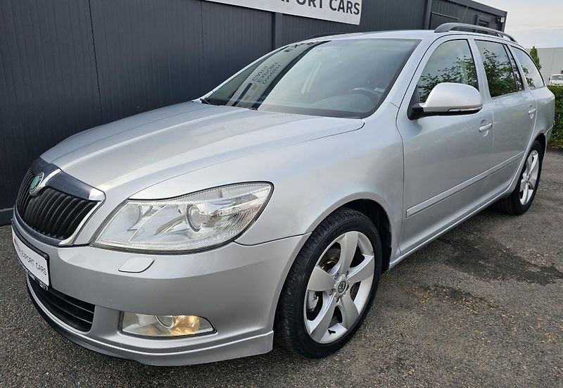 Škoda Octavia 1.2 TSI 77kW SPORT EDITION - fotka 2 z 42