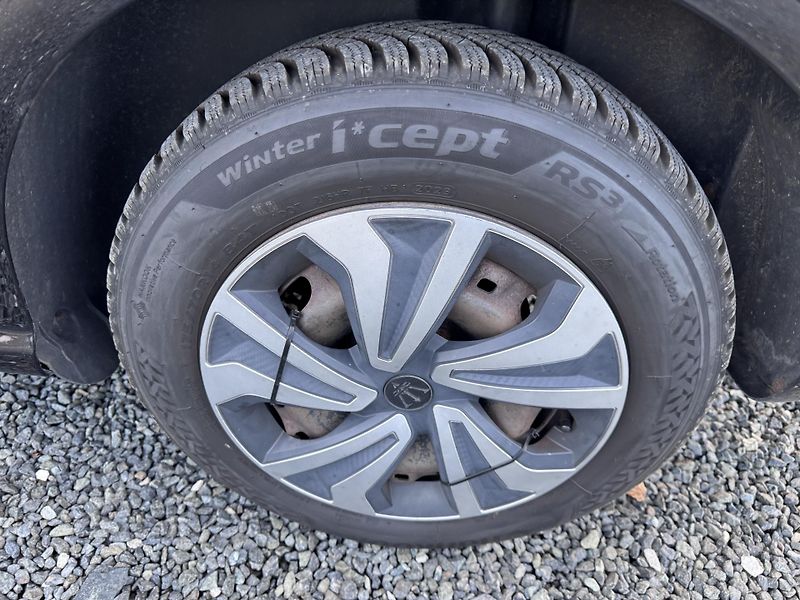 Škoda Fabia I1.2 12V, 136 tis km, nová STK - fotka 9 z 19