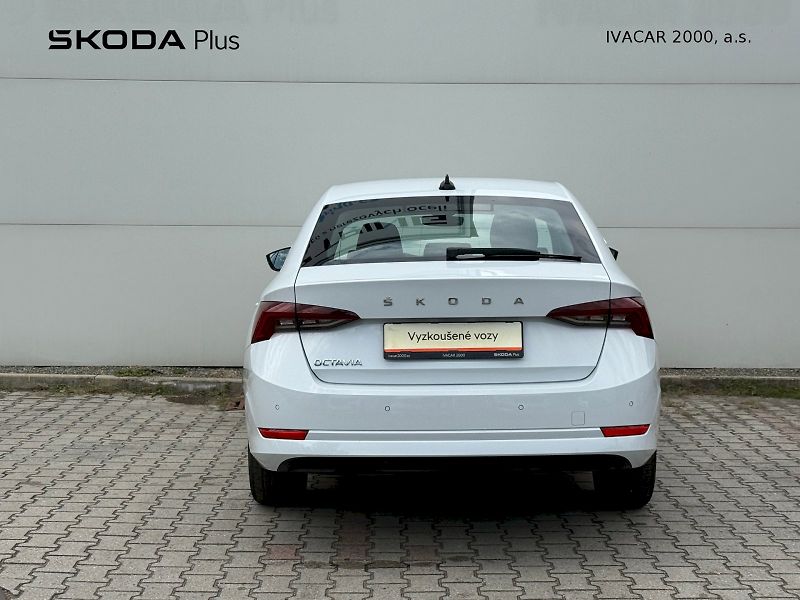 Škoda Octavia (2023) 1.0 TSI 81 kW Style - fotka 6 z 22