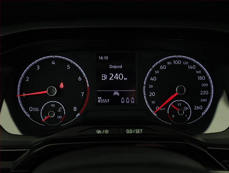 Volkswagen Polo (2020) 1.0 - fotka 9 z 17