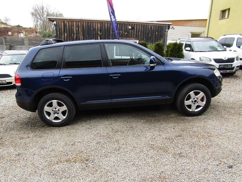 Volkswagen Touareg (2004) 2.5 TDI 128kW AUTOMAT - fotka 9 z 35