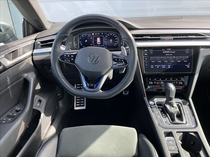 Volkswagen Arteon R 2.0TSI 235KW 4X4 DSG - fotka 10 z 36