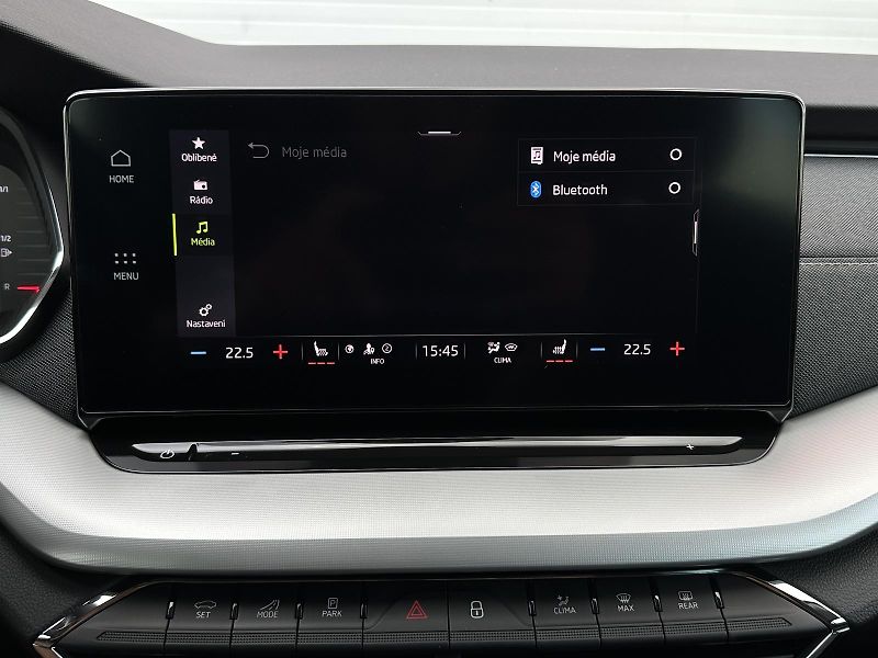 Škoda Octavia Combi 1.5TSi e-TEC M-HEV DSG S - fotka 26 z 41