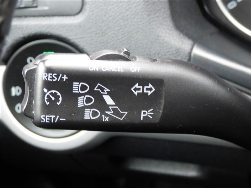 Škoda Octavia 2,0 TDI,4x4,Xenon,Elegance Edi - fotka 34 z 53