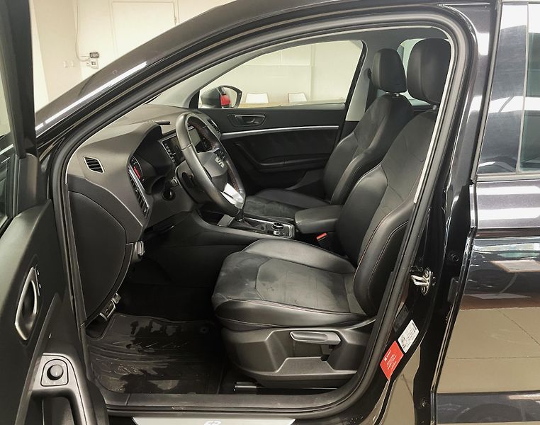 Seat Ateca 2.0TDI 4WD FR DSG, ČR, 1.MAJ. - fotka 12 z 33