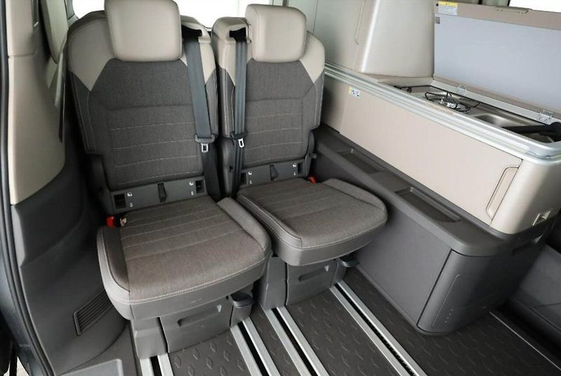Volkswagen California eHybrid 4M Ocean DCC HuD Taž - fotka 5 z 6