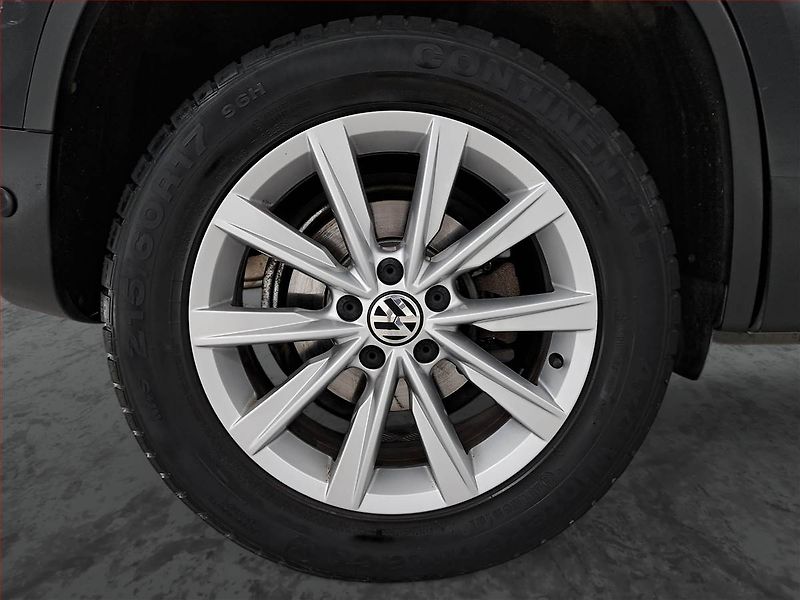 Volkswagen Tiguan (2015) Sport 2.0 TDI, 4X4, Automat - fotka 15 z 18