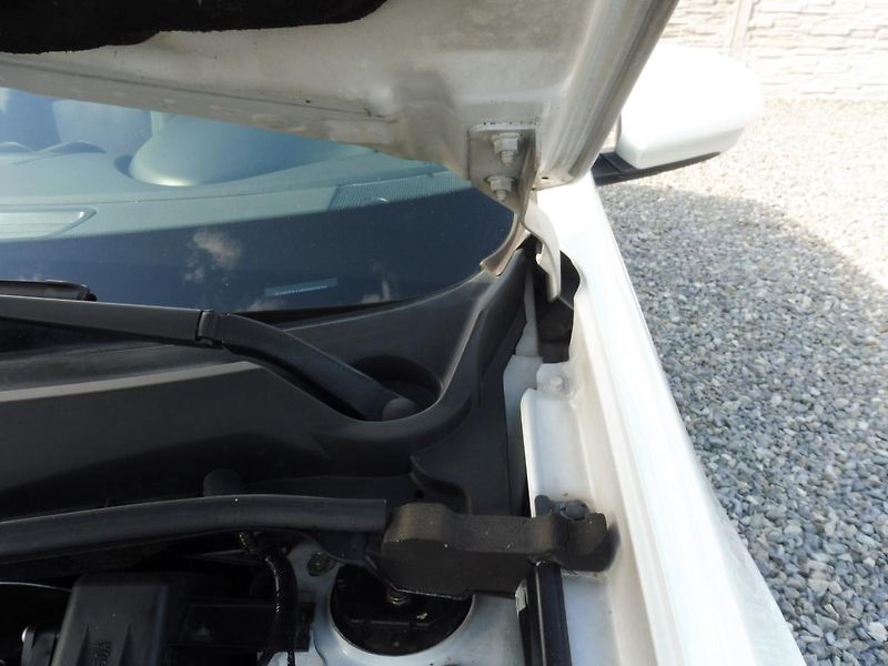 Nissan Qashqai 1.5DCi 110PS NAVI STK TOP STAV - fotka 90 z 189