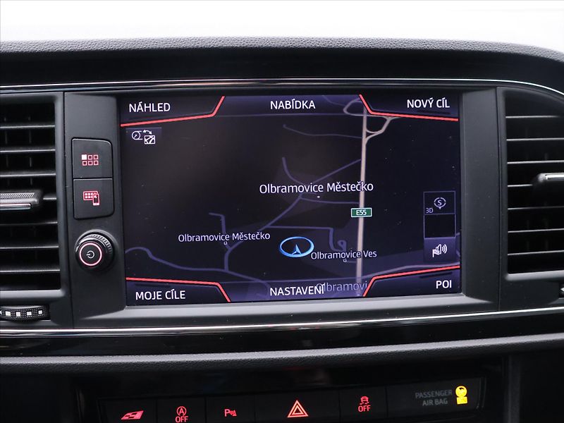 Seat Leon 2,0 TSI Cupra 221kW 4Drive DSG - fotka 25 z 38