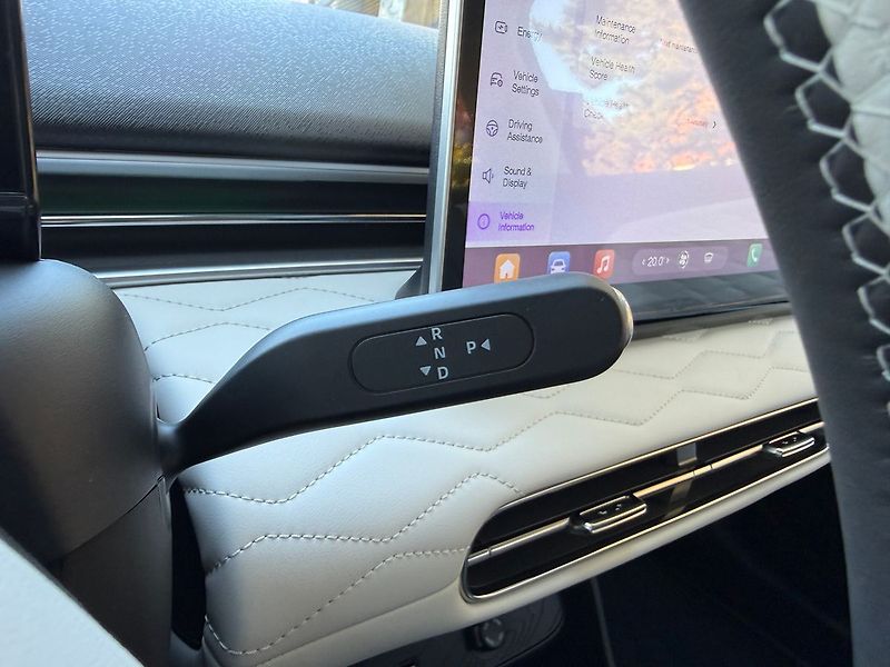 Dongfeng Ostatní E3 360° kamera 42 kWh - fotka 32 z 39