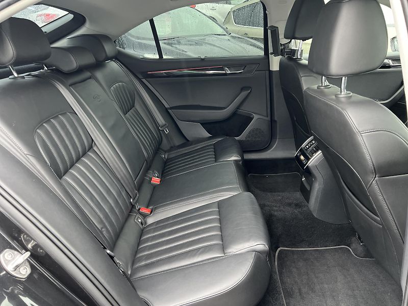 Škoda Superb L&K 2.0TDi 110kw KOUPENO V ČR - fotka 38 z 48