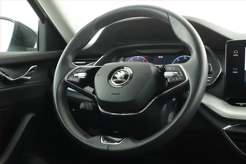 Škoda Octavia (2023) Style 2.0 TDI - fotka 8 z 20
