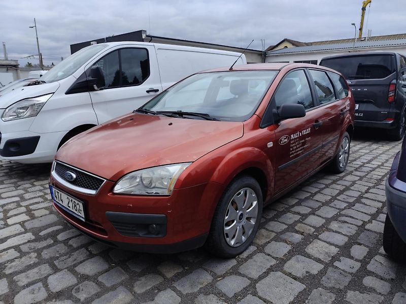 Ford Focus (2006) 1.6 74kW Trend - fotka 1 z 14