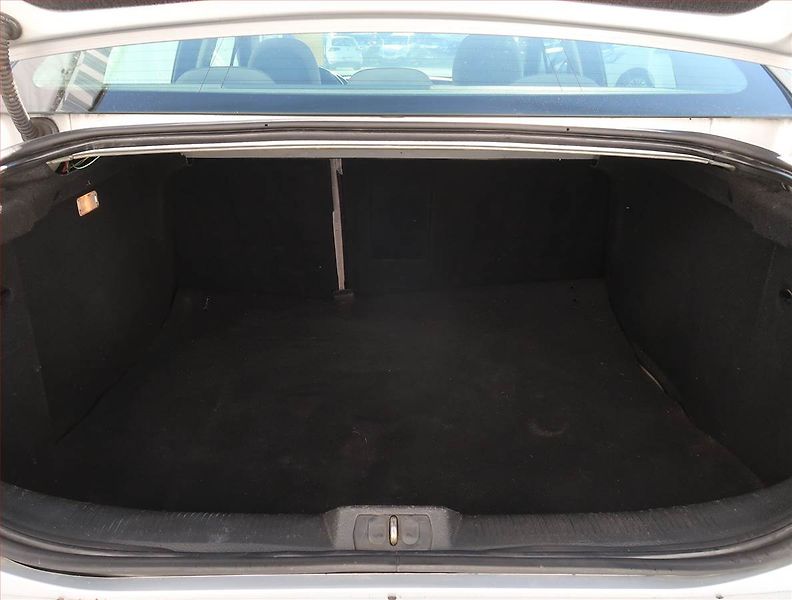 Peugeot 407 (2006) 2.0 16V, Automat, nová STK - fotka 14 z 18