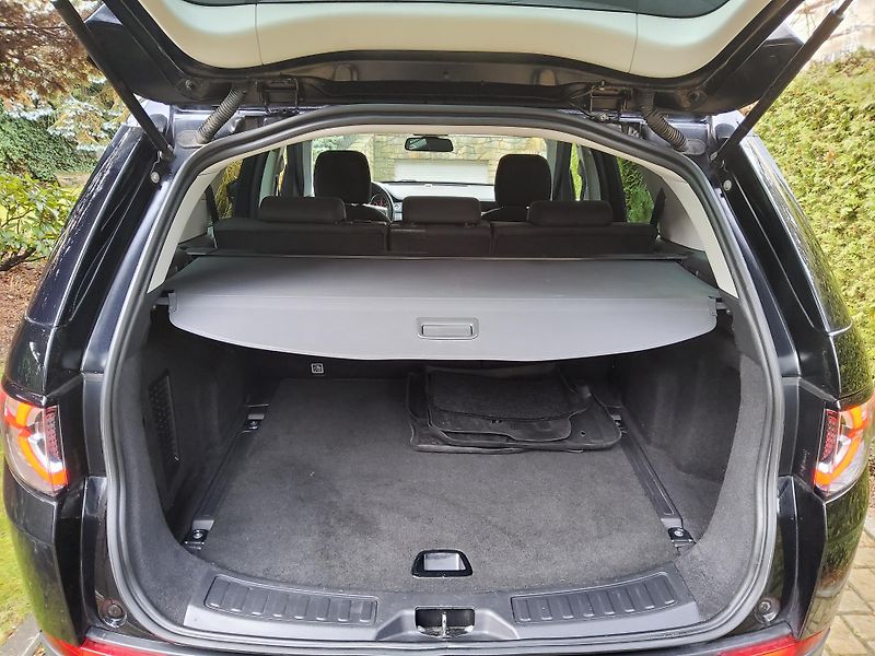 Land Rover Discovery Sport (2018) 2.0 TD4 AWD 110kW AT - fotka 18 z 19