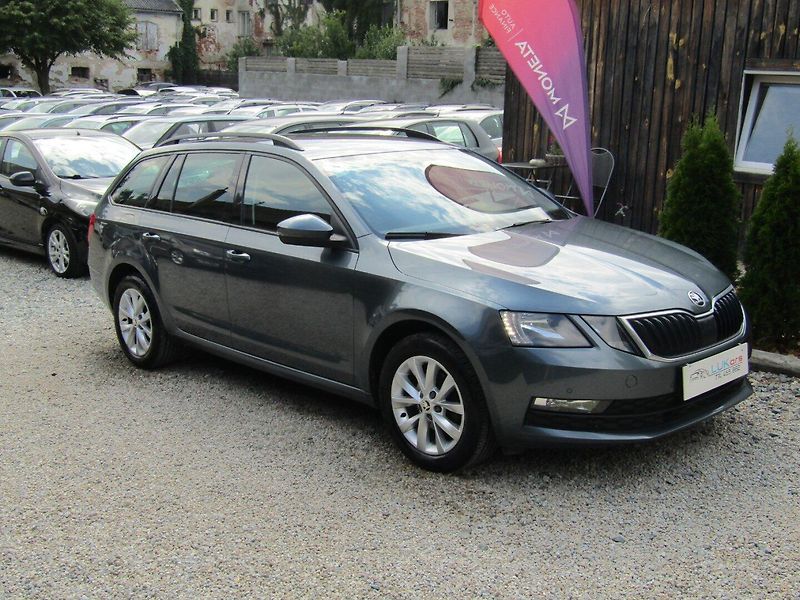 Škoda Octavia (2018) 1.6 TDI - fotka 7 z 43
