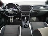 Volkswagen T-Roc (2018) 2.0 TSi 4x4, DSG, LED, navi - náhled 8