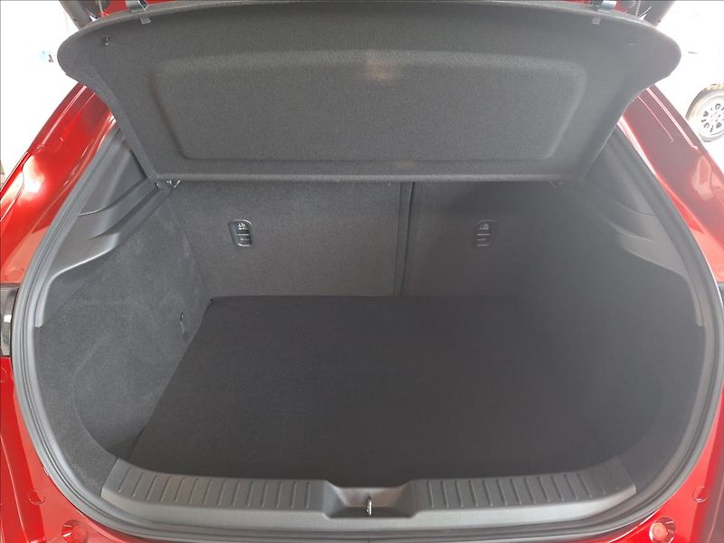 Mazda CX-30 (2026) 2.5 G 140k 6AT FWD HOMURA PLUS - fotka 12 z 15