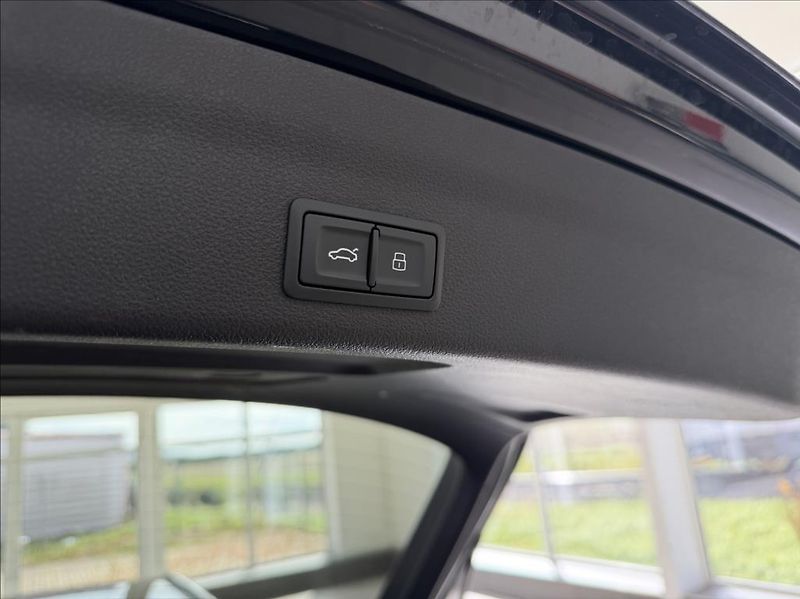 Audi A6 Avant 2,0 40TDI, Virtual, Quat - fotka 33 z 33