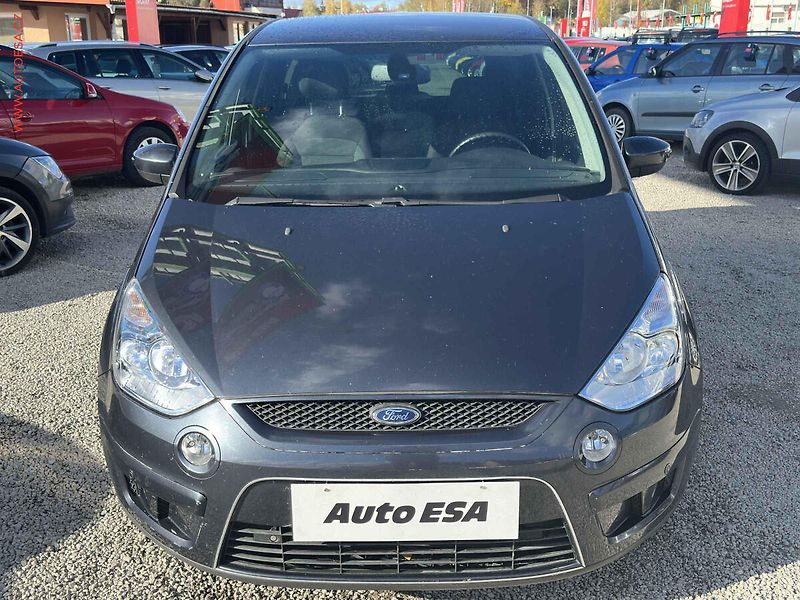 Ford S-MAX (2007) 1.8 TDCi, AC, tažné - fotka 2 z 17