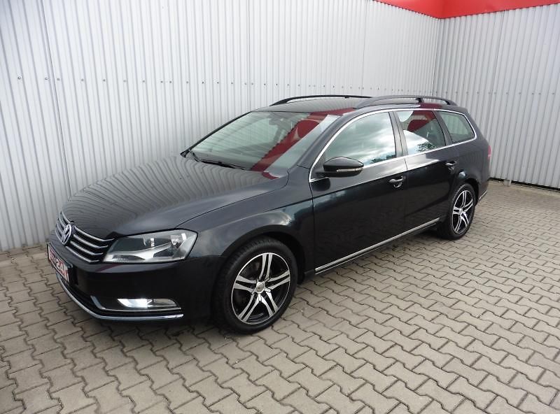Volkswagen Passat Variant 2.0 TDi Comfortline, Navi
