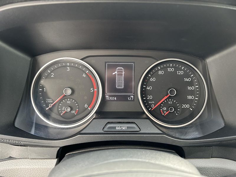 Volkswagen Crafter 2.0 TDI L2 H2 - fotka 15 z 22