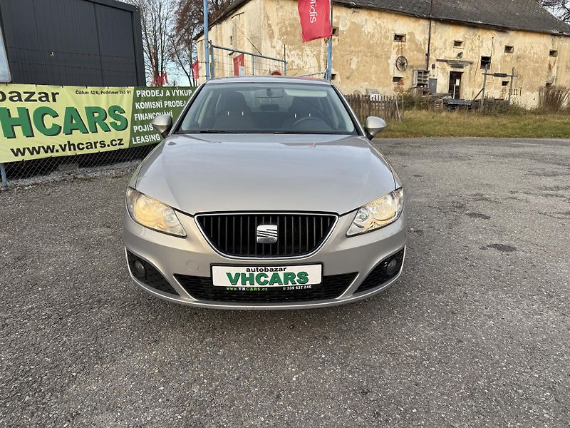 Seat Exeo 2,0TDI 105kW - fotka 2 z 21