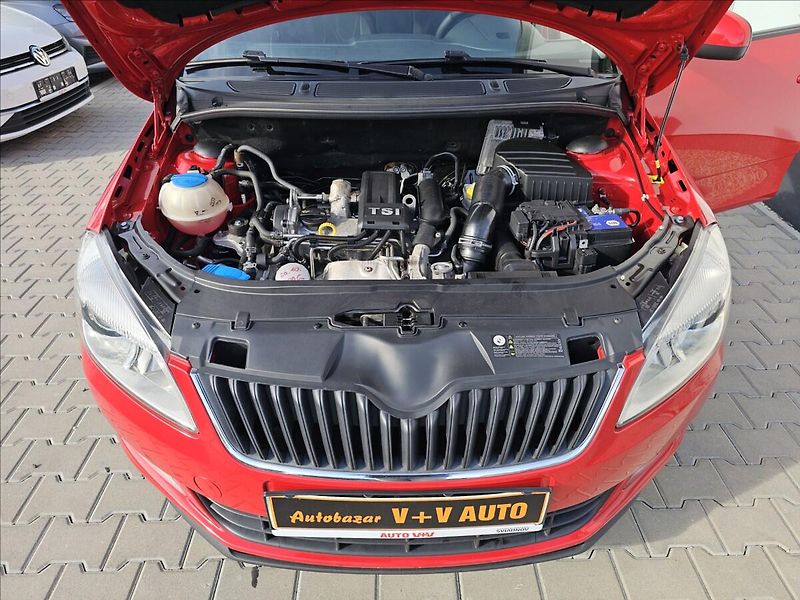 Škoda Fabia II 1,2TSi 63 KW Fresch STK - fotka 39 z 41