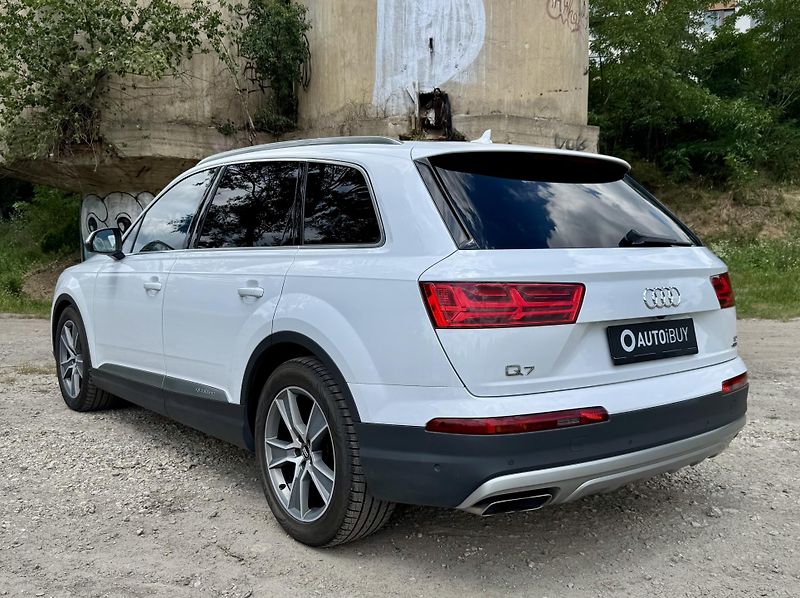 Audi Q7 3.0 TDI HNĚDÁ KŮŽE MAX - fotka 8 z 49