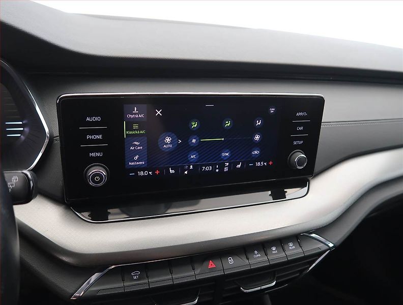 Škoda Octavia (2022) Ambition 2.0 TDI, ČR,1.maj - fotka 17 z 24