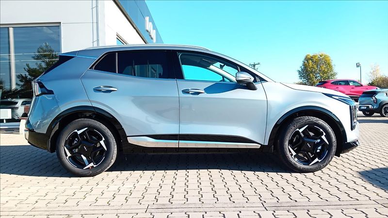 Kia Sportage 1,6 T-GDi 4x2 7DCT TOP - fotka 4 z 13