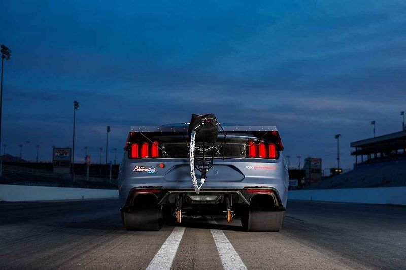 Ford Mustang Super Cobra Jet 1800