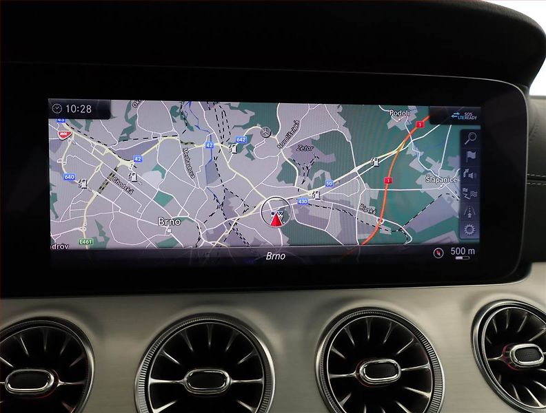 Mercedes-Benz CLS (2020) AMG line 400 d 4MATIC - fotka 14 z 20