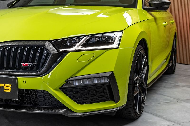 Škoda Octavia RS 2.0 TSI 225kW 2xKOLA*DPH*ČR - fotka 37 z 44