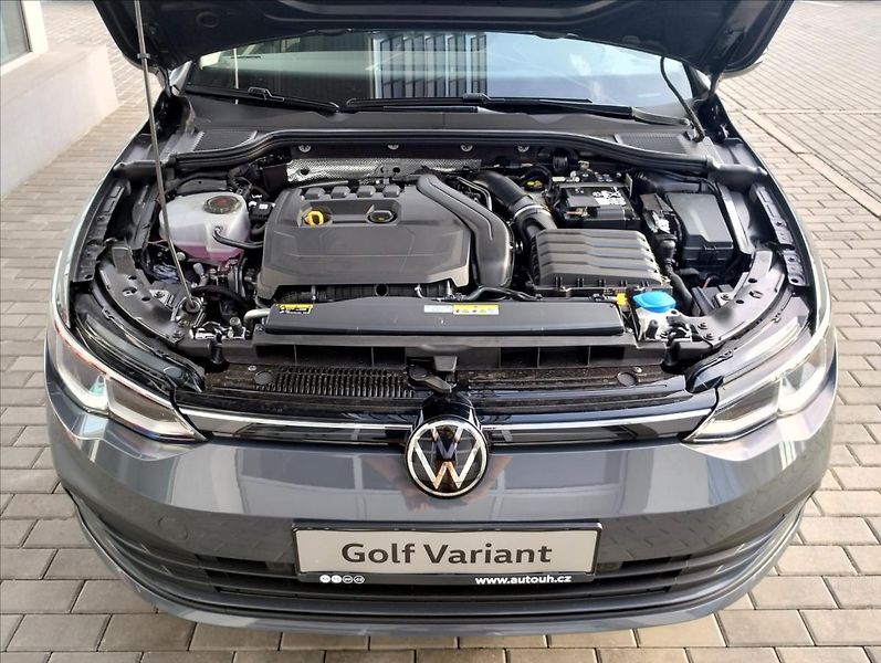 Volkswagen Golf Variant 1,5 eTSI 7DSG mHEV  Life - fotka 16 z 17
