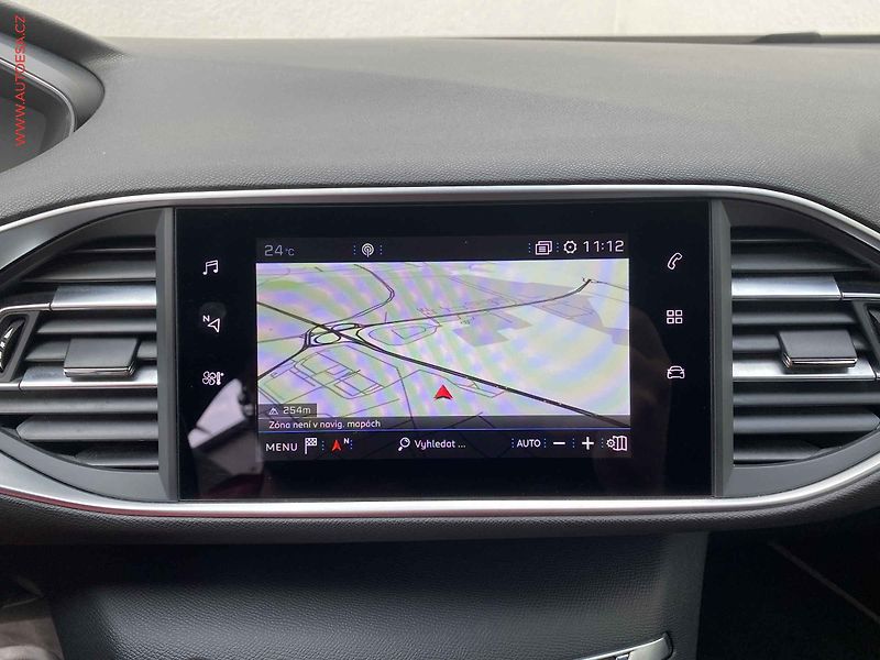 Peugeot 308 (2021) 1.2 PT, GT, AT, LED, panor - fotka 18 z 18