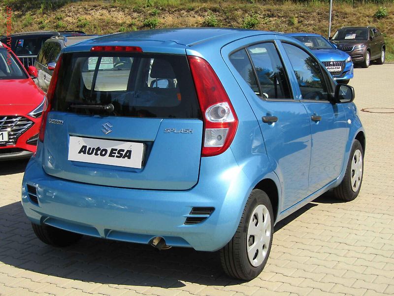 Suzuki Splash (2014) 1.0 i, ČR, AC - fotka 4 z 17
