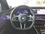 BMW Řada 7 740d xDrive - náhled 23