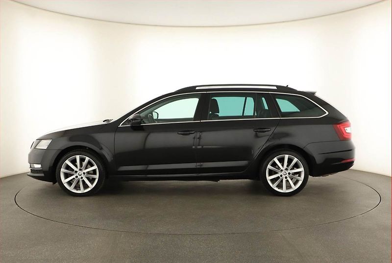 Škoda Octavia (2019) Style 2.0 TDI, 4X4, Automat - fotka 3 z 18
