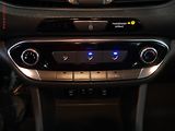 Hyundai i30 (2019) 1.6, ČR, AC, temp - náhled 15