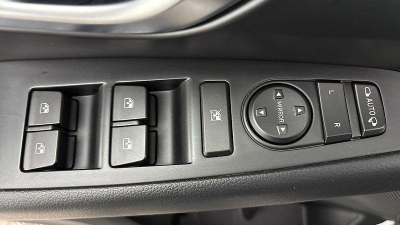 Hyundai i30 1.5 T-GDI Smart Kombi - fotka 20 z 23