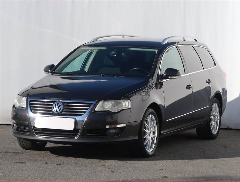 Volkswagen Passat (2008) Comfortline 2.0 TDI, nová STK - fotka 2 z 16