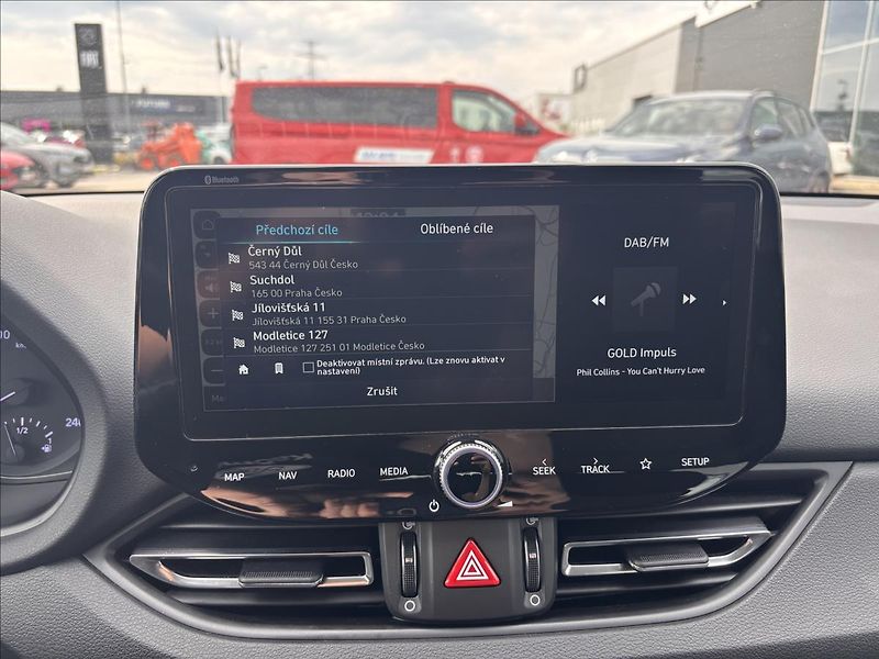 Hyundai i30 1,5 mHEV Family Smart 117kW - fotka 21 z 28