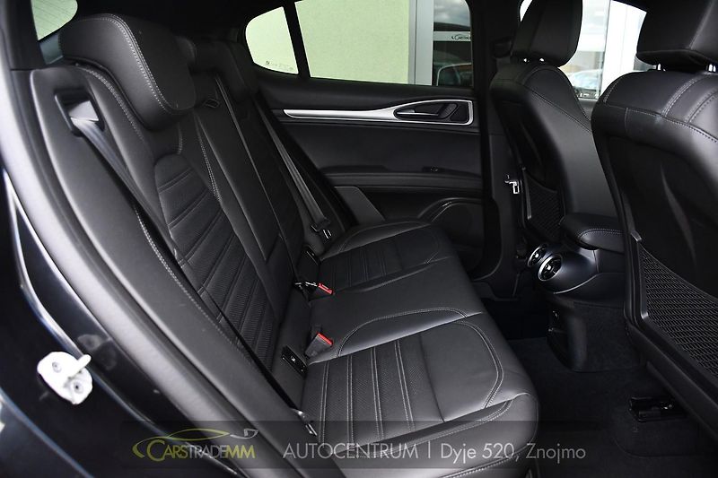 Alfa Romeo Stelvio 2.2 Diesel 16V 154kW ZADÁNO - fotka 18 z 54