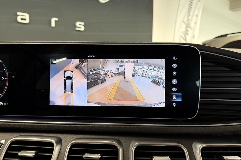 Mercedes-Benz GLS (2019) GLS 400d 4Matic AMG Line - fotka 106 z 111